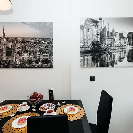 Maya's Flats & 105 - Przestronny Apartamen גדנסק