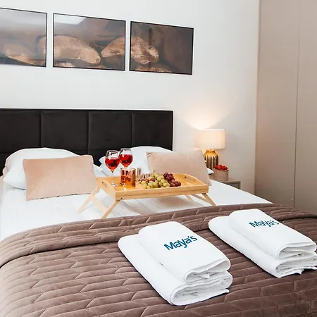 Maya's Flats & 105 - Przestronny Apartamen Gdańsk