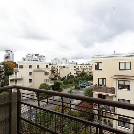 Maya's Flats & 105 - Przestronny Apartamen 아파트 *