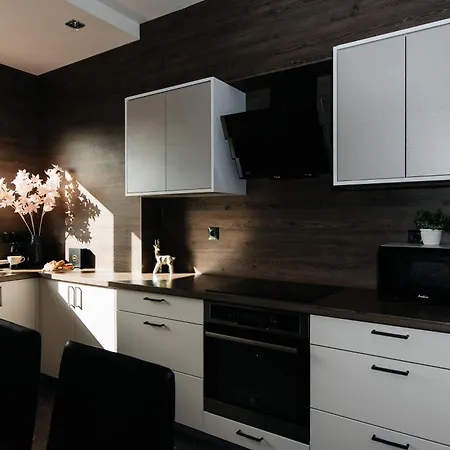Maya's Flats & 105 - Przestronny Apartamen 그단스크