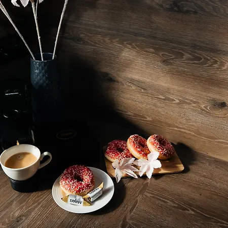 아파트 Maya's Flats & 105 - Przestronny Apartamen *