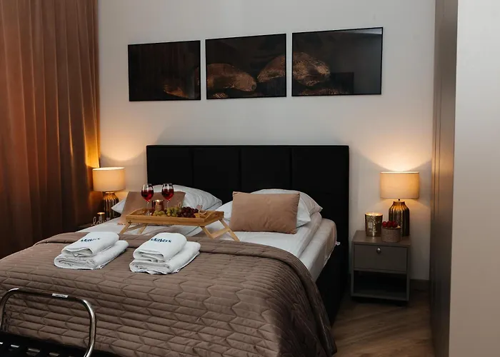 Maya's Flats & 105 - Przestronny Apartamen Danzica