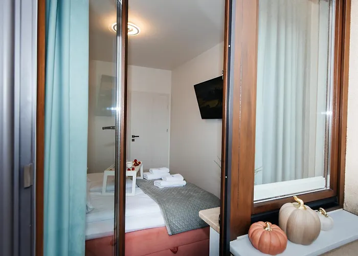 Maya's Flats & 105 - Przestronny Apartamen Danzica