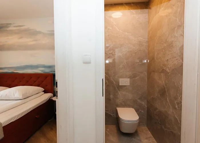 Appartement Maya's Flats & 105 - Przestronny Apartamen