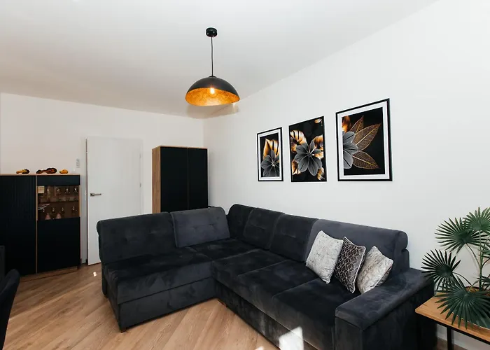 شقة Maya's Flats & 105 - Przestronny Apartamen غدانسك